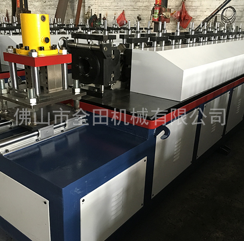 轻钢龙骨机设备 轻钢龙骨机设备