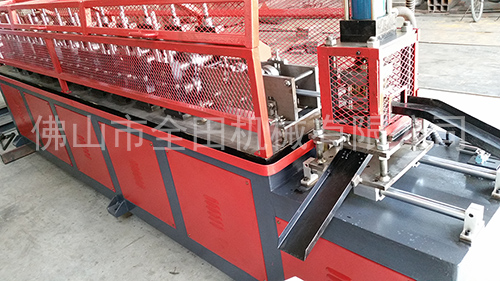 轻钢龙骨机 轻钢龙骨机